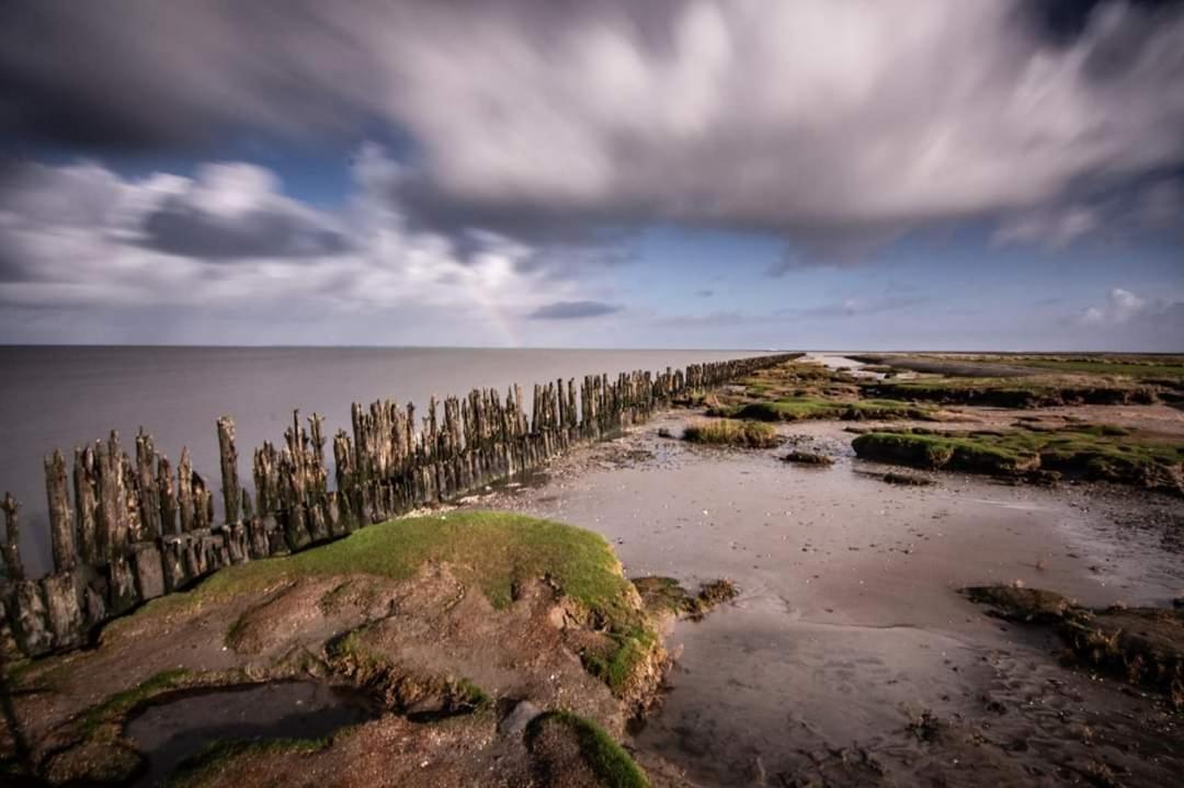 Vissershuisje Aan De Waddenzee Paesens 外观 照片