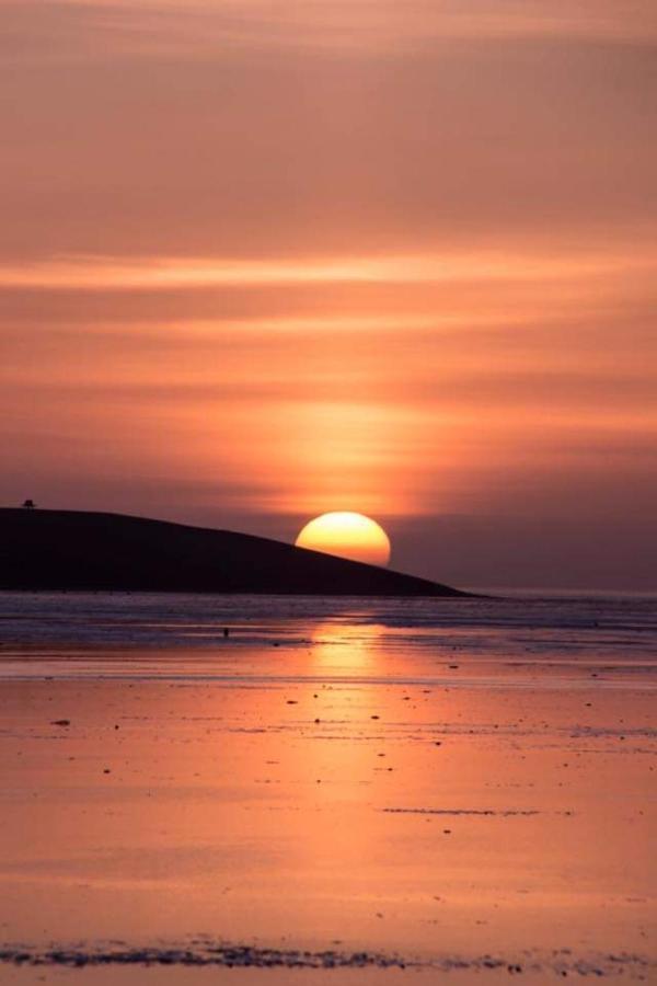 Vissershuisje Aan De Waddenzee Paesens 外观 照片